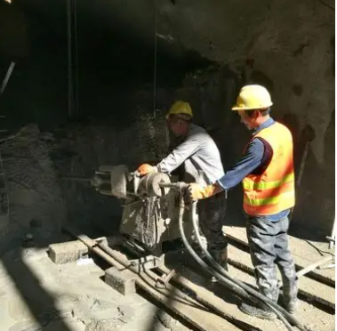 钦南水下抗分散灌浆料特点 水下不分散注浆料介绍